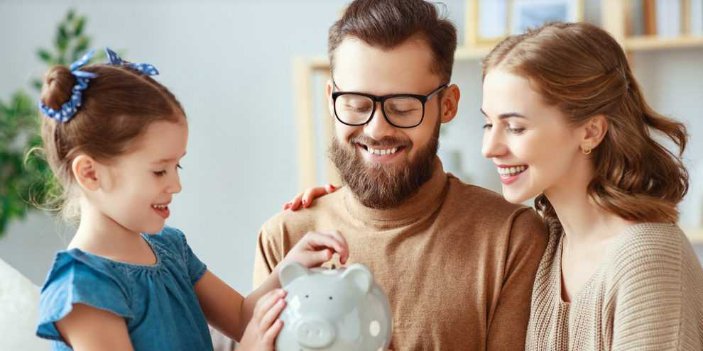 18 ways to save money as a kid